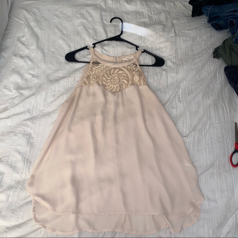Embroidery tank